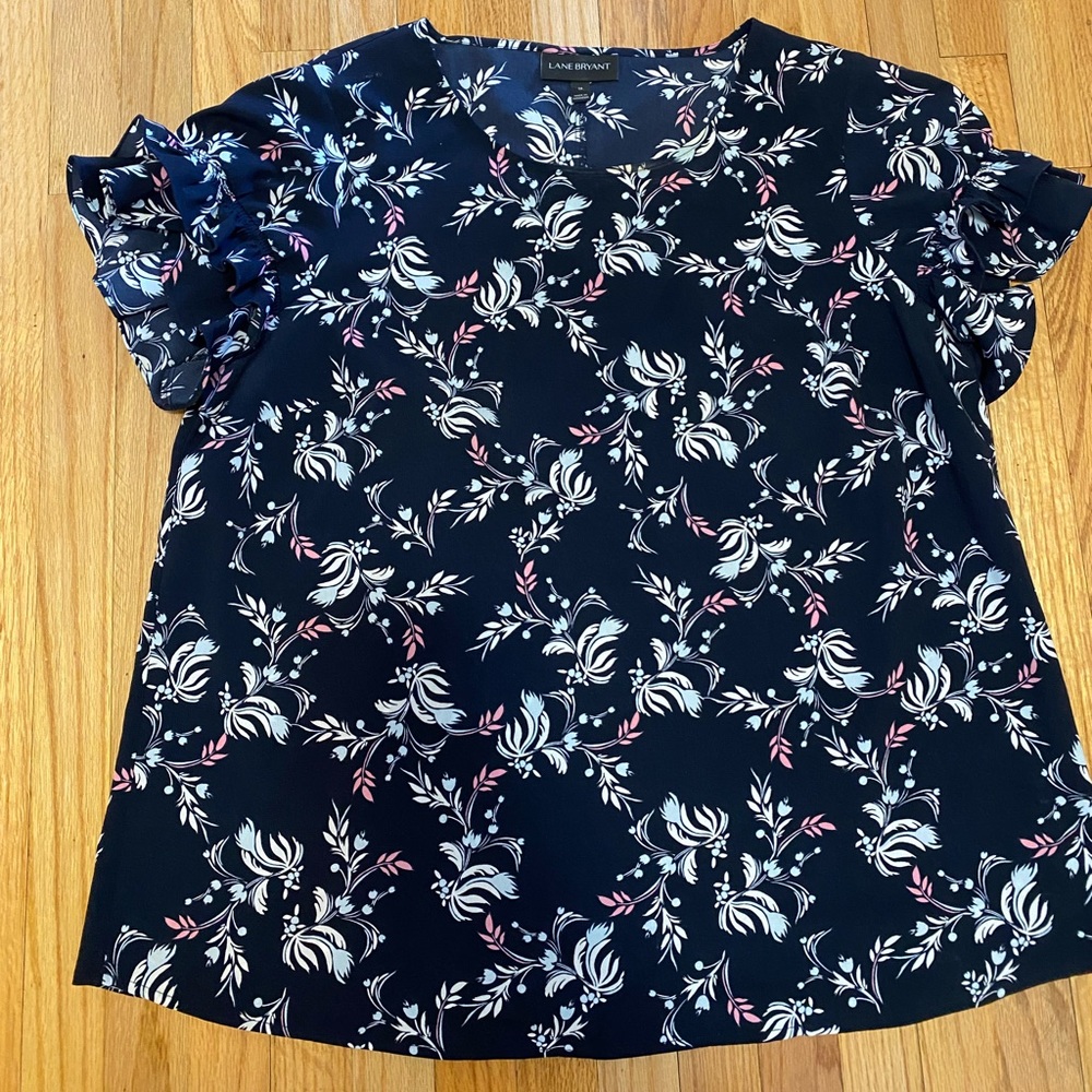 Land Bryant Floral Ruffle Sleeve Blouse
